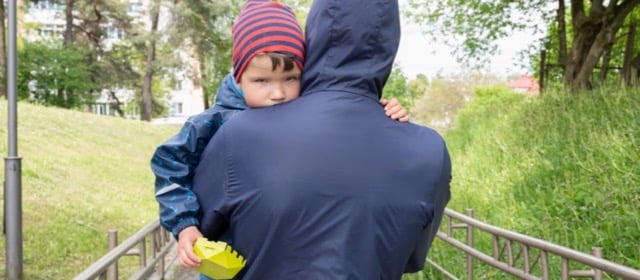 A father kidnapping his young son